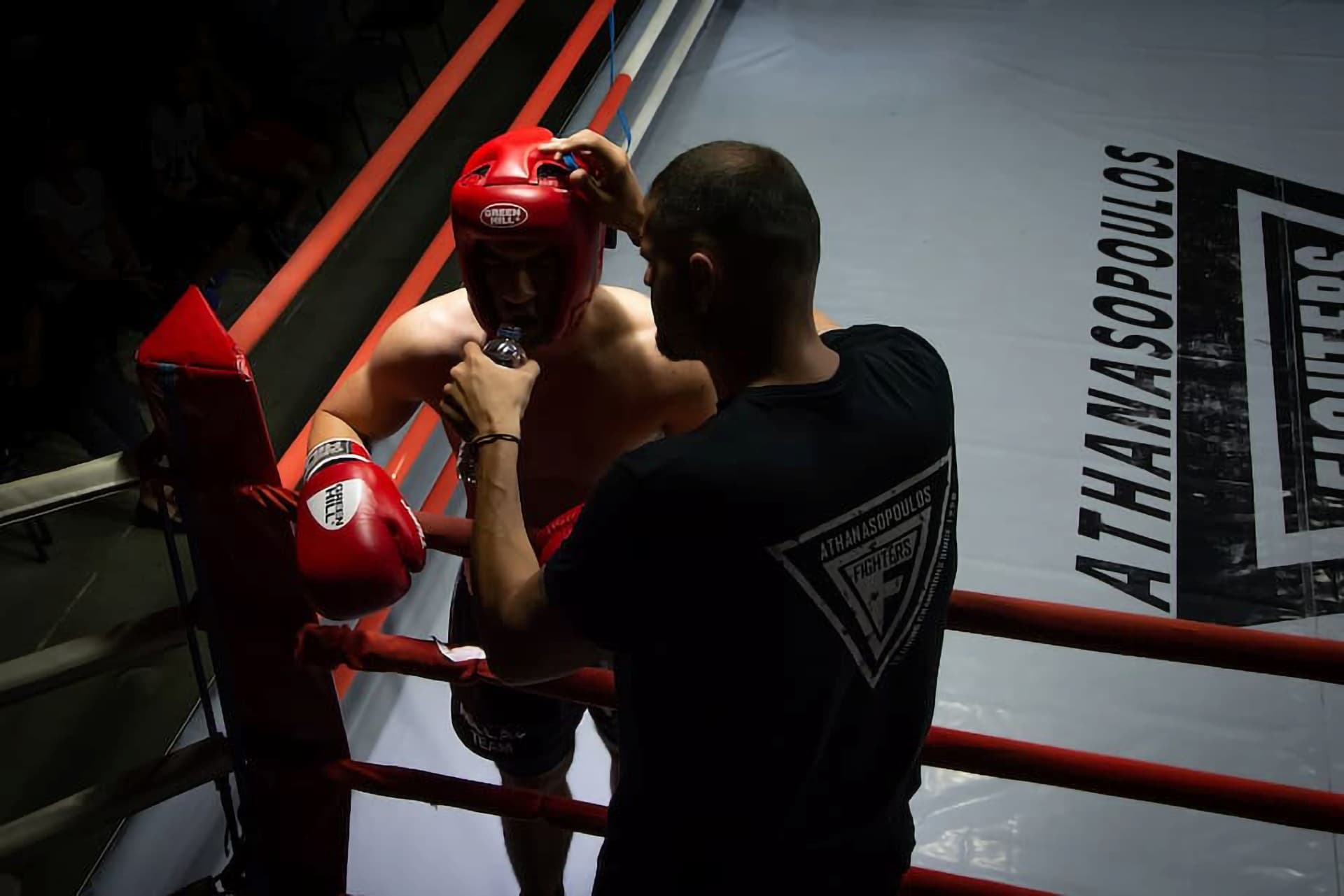 champions-night-papachrtistos-corner-dark-mode