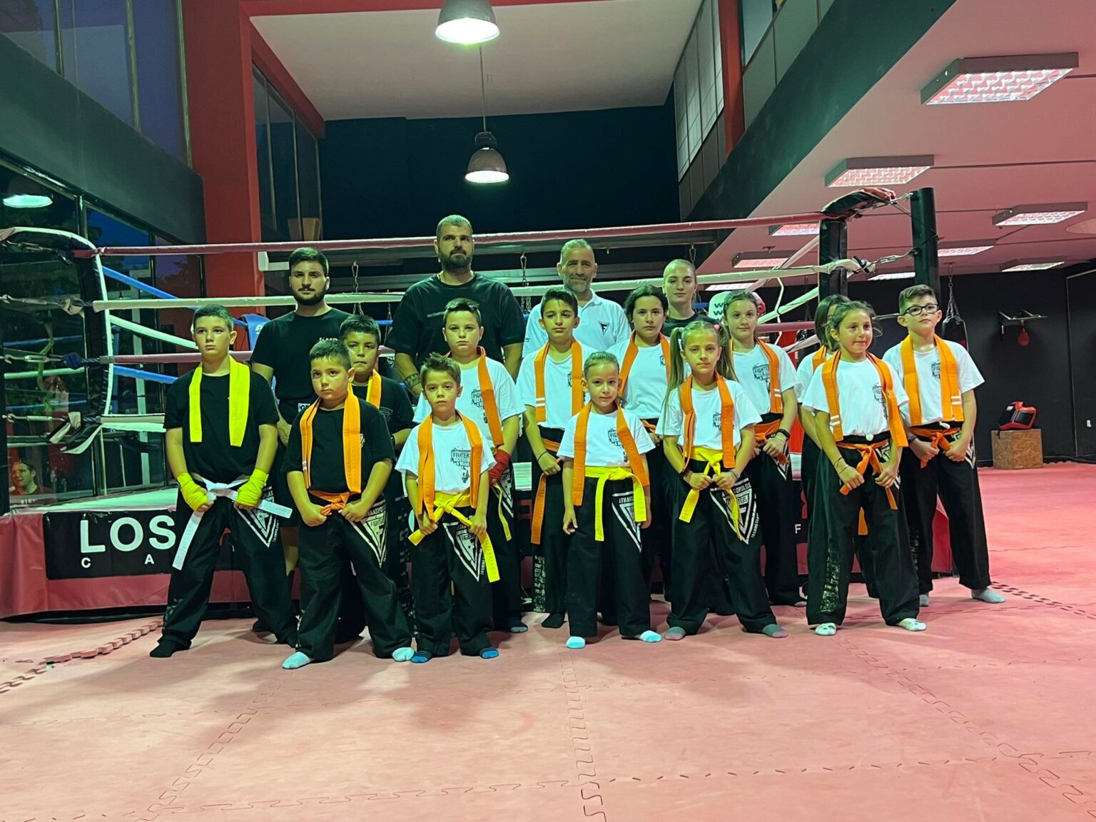 exetastiki-zwnwn-neos-kosmos-papachristos-karadimas