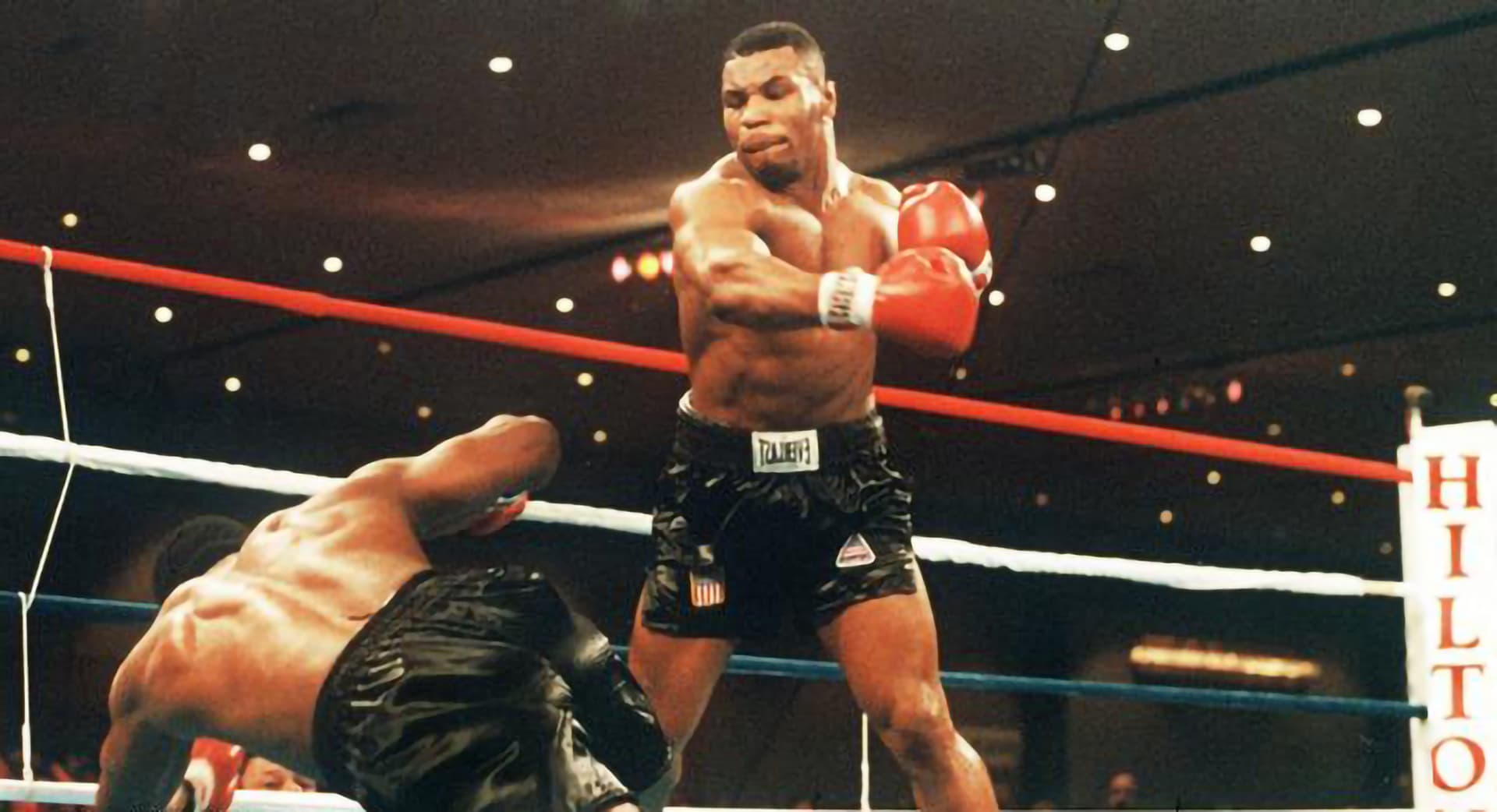 mike-tyson-fighting-style