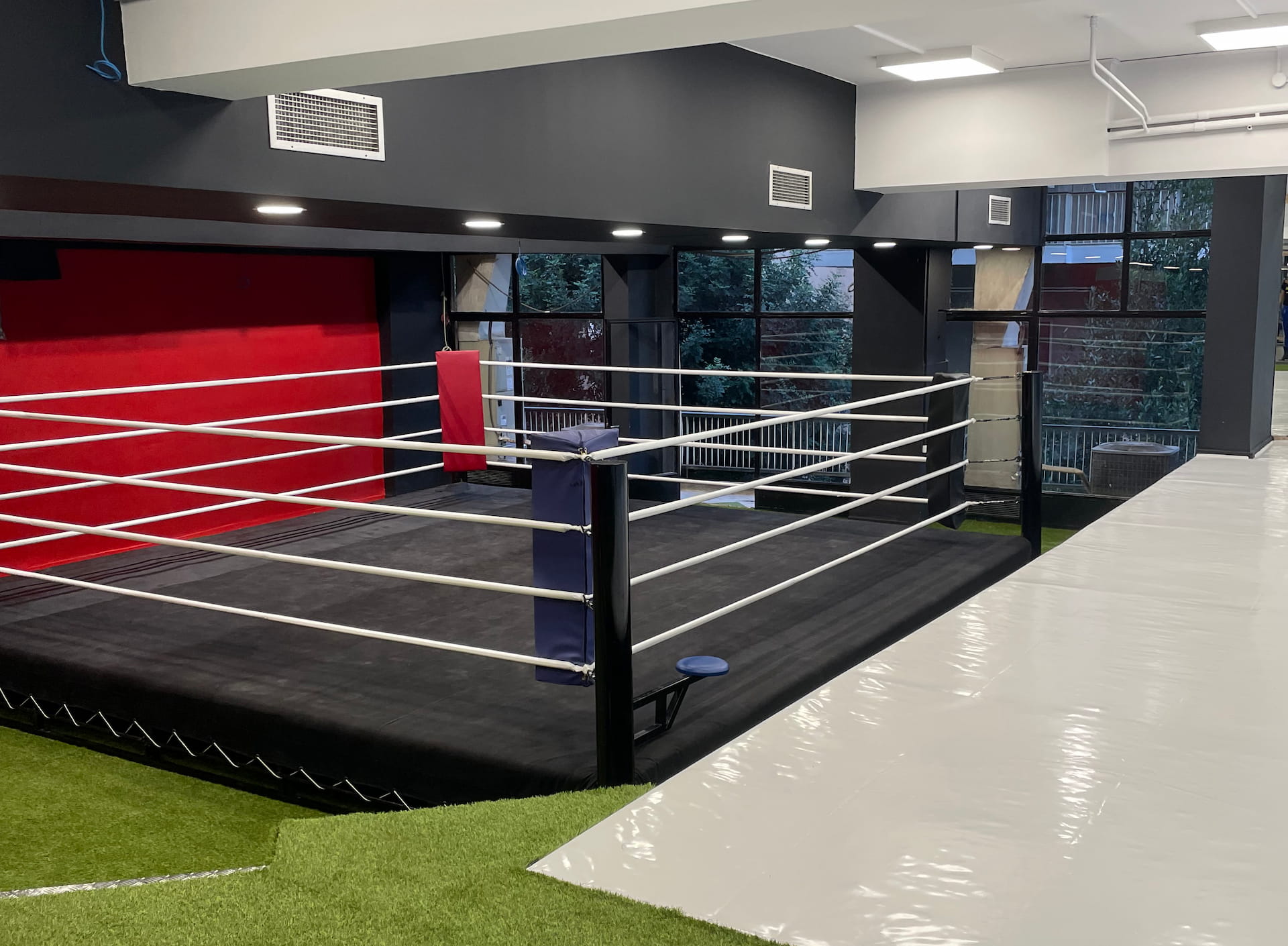 &Sigma;&chi;&omicron;&lambda;ή kickboxing &kappa;&alpha;&iota; &pi;&upsilon;&gamma;&mu;&alpha;&chi;ί&alpha; Fighters Athanasopoulos &sigma;&tau;&omicron; &Gamma;&alpha;&lambda;ά&tau;&sigma;&iota;